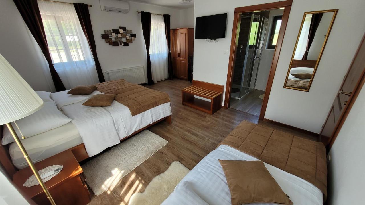 B&B Plitvice Lakes Villa Mija Plitvica selo Eksteriør billede